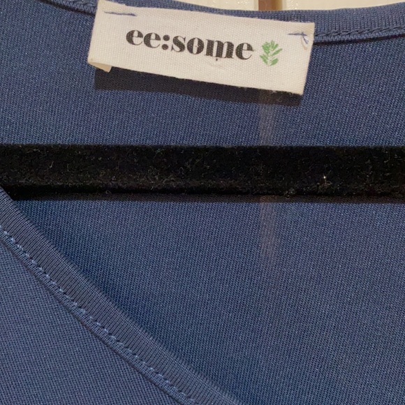 Navy blouse with bell-sleeves - Picture 2 of 3